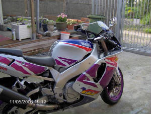 moto9.jpg